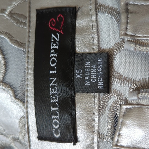 Colleen Lopez Best Dressed Silver Faux Leather And Mesh Jacket - Picture 16 of 16